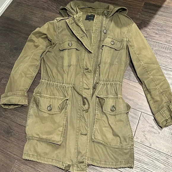 Aritzia - Jacket - Picture 5 of 5